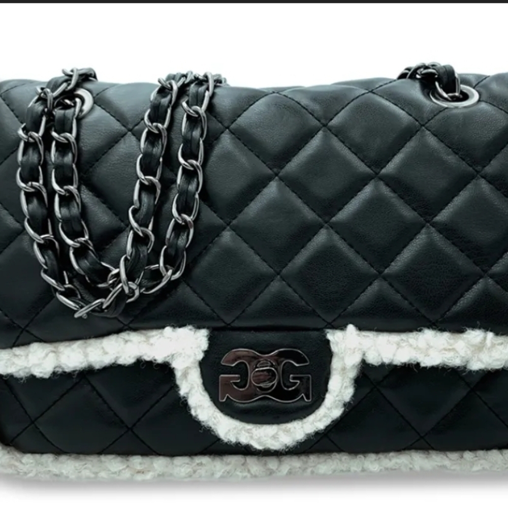 Black Quilted Chain Shoulder Bag